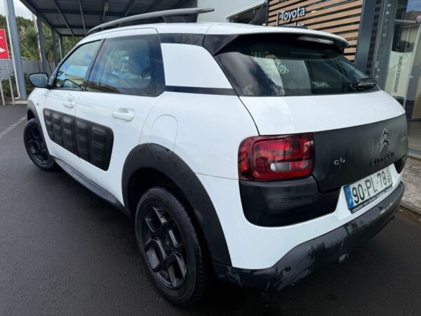 CITROEN C4 CATUS 1.2 PureTech Live - Image 2