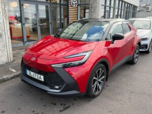 Toyota C-HR 1.8 Hybrid SQUARE Collection